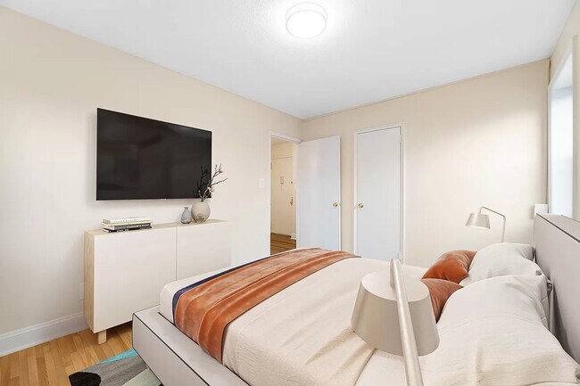 Building Photo - 20-69 Shore Boulevard