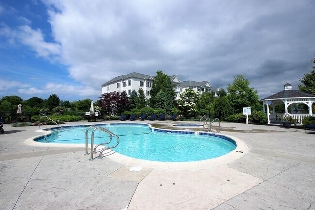 Foto del edificio - 414 John Mahar Hwy