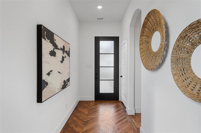 Foto del edificio - 700 Park Dr