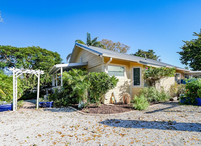 Photo - 1936 19th Ave House