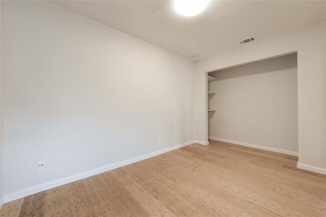 Building Photo - 2500 Burleson Rd