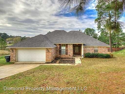 Primary Photo - 3524 Lakeside Dr
