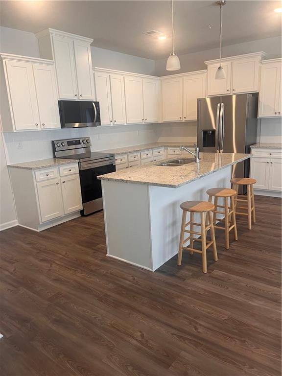 Building Photo - 398 Lanier Cir