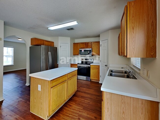 Building Photo - 1742 Sail Ct