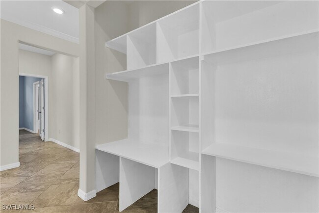 Foto del edificio - 9204 Woodhurst Dr