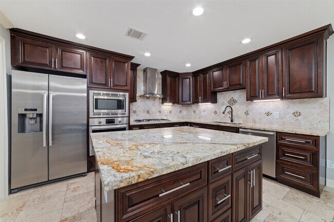 Foto del edificio - 3815 April Ln