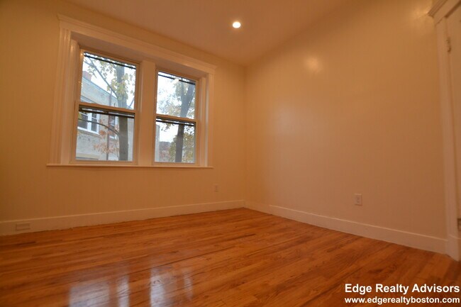 Foto del edificio - 55 Lanark Rd