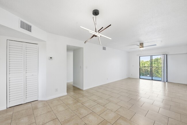 Living Room - The Rise Apartments