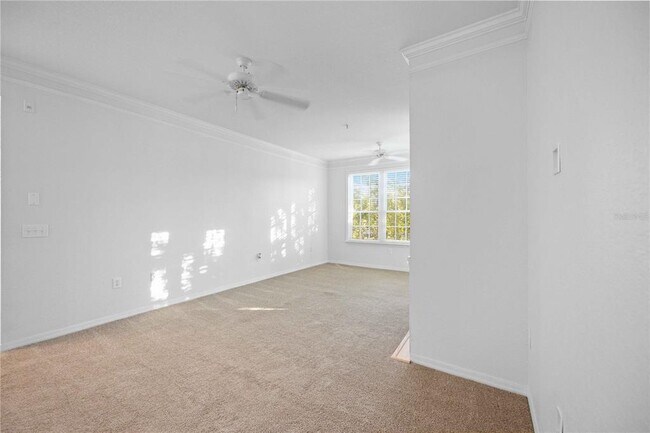 Building Photo - 4152 Central Sarasota Pkwy