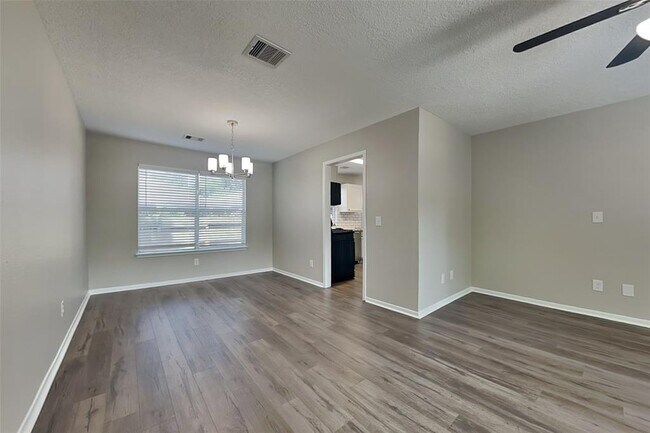 Foto del edificio - 5 Regency Ct