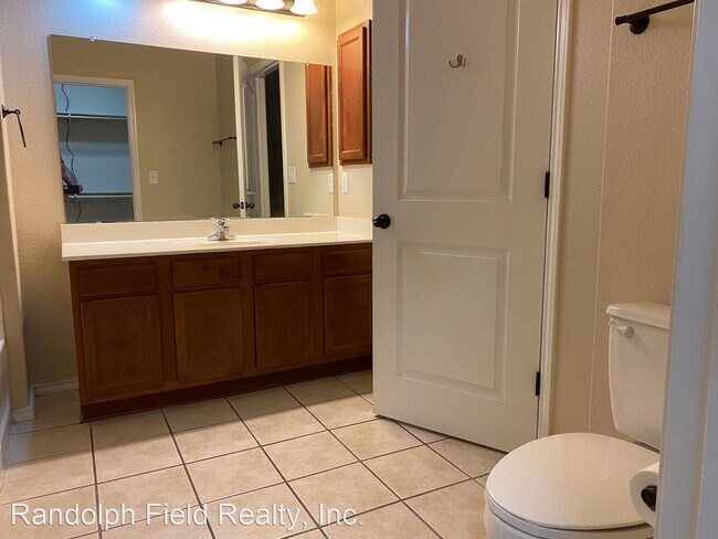 Building Photo - 4 br, 2.5 bath House - 9618 COPPER ROCK