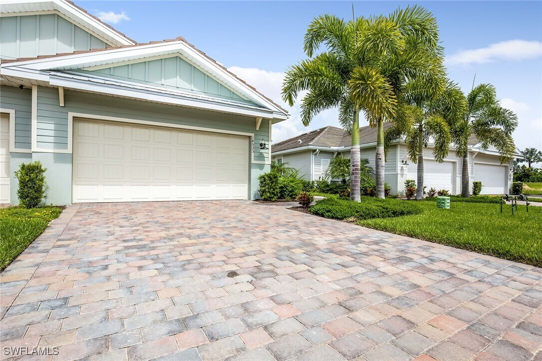 Foto principal - 14533 Edgewater Cir