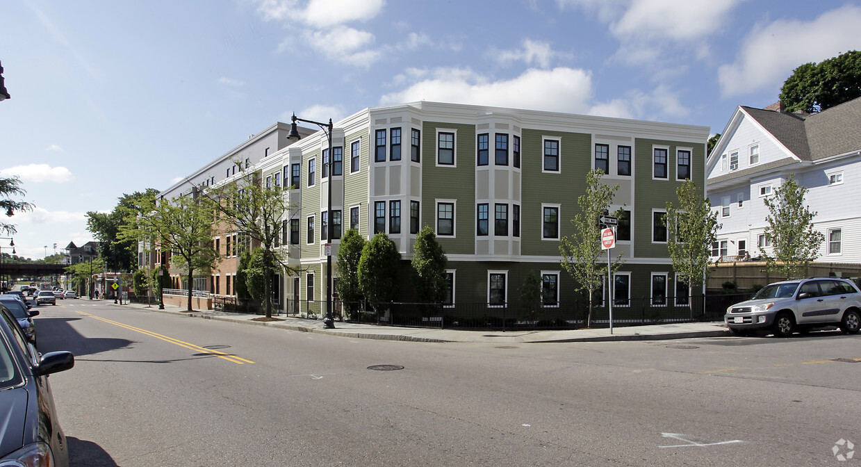 Foto del edificio - Bloomfield Apartments