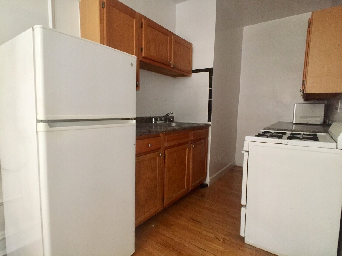 Foto principal - 4615 N Lincoln Ave