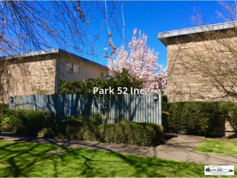 Primary Photo - 3111 N 26th St