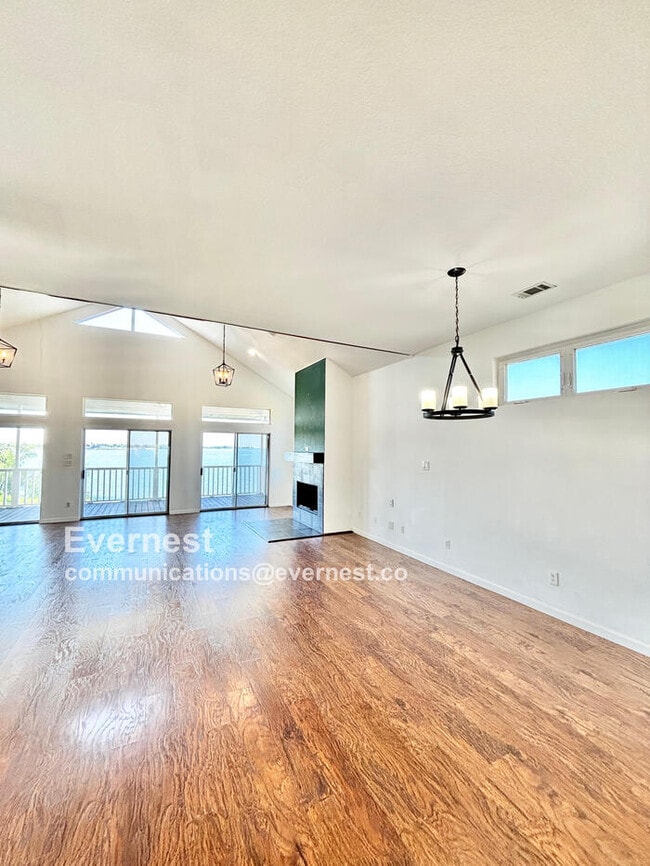 Foto del edificio - 11156 Windjammer Dr