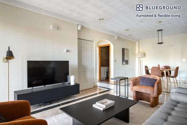 Foto del edificio - 373 Highland Ave