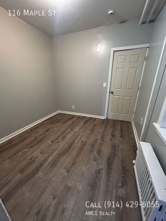 Photo - 116 Maple St-