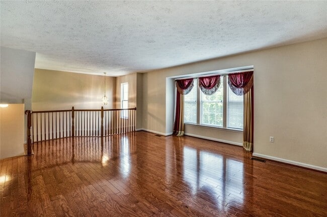 Building Photo - 8503 Club Side Dr