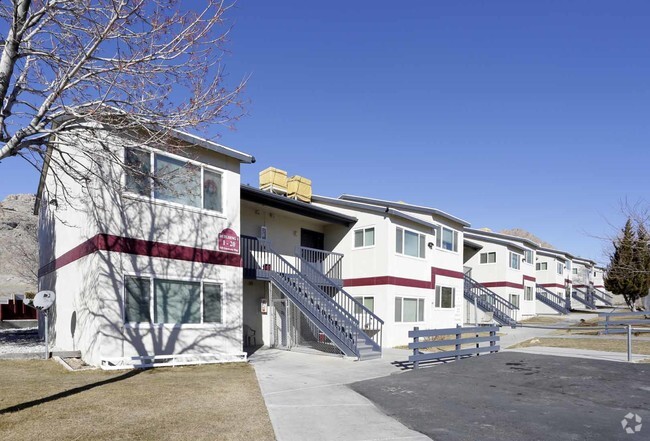 Building Photo - Briarwood Apartments