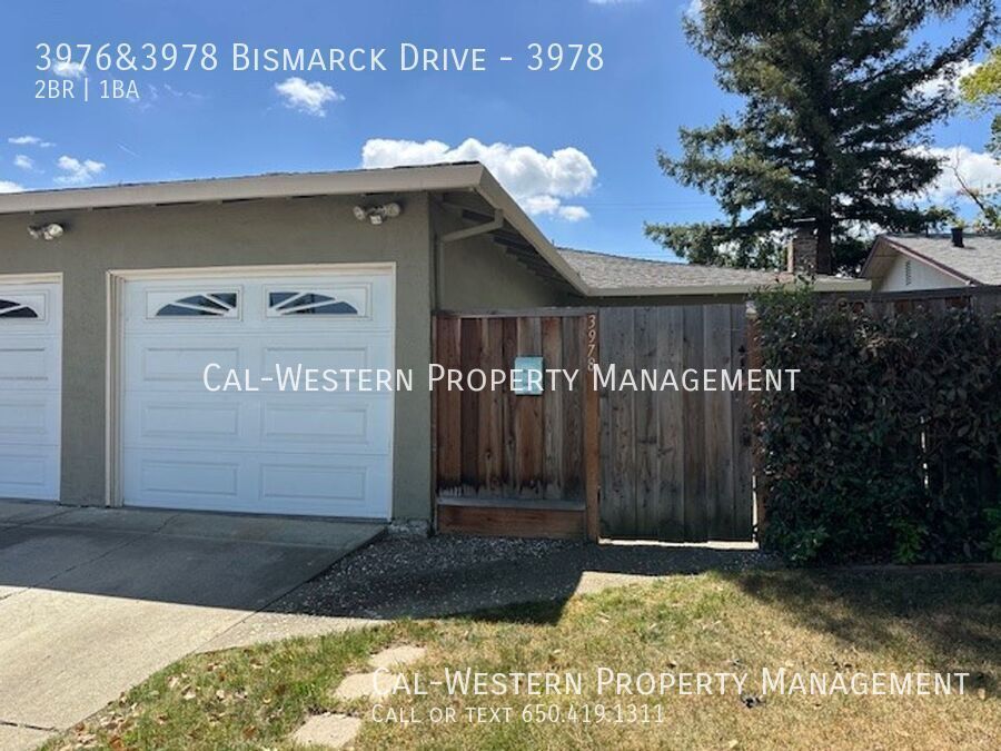 Foto principal - 3976&3978 Bismarck Drive-3978