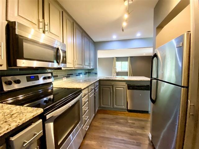 Foto del edificio - 2022 Crest Ridge Dr