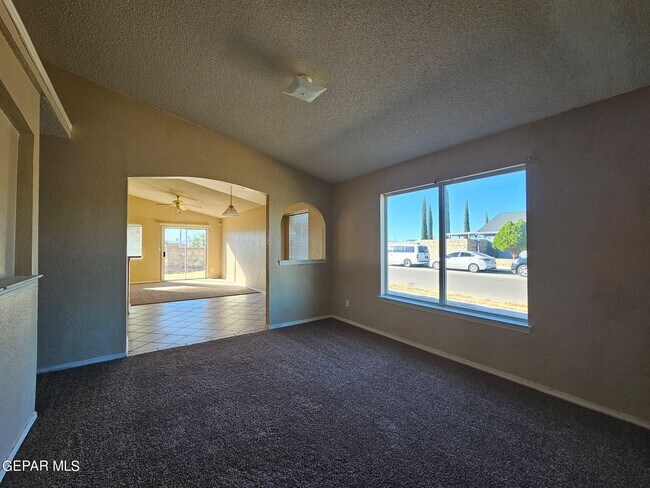 Building Photo - 2361 Jasmine Ali Ln