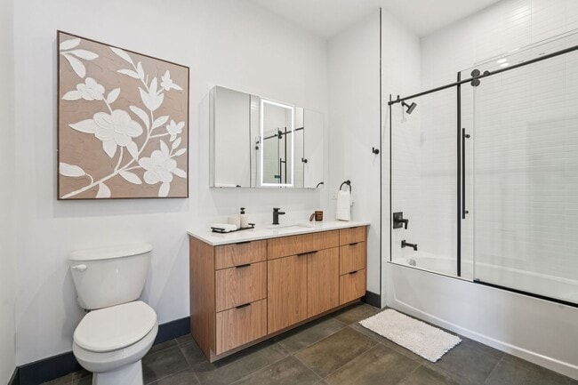 Interior Photo - Lexington on Broadway