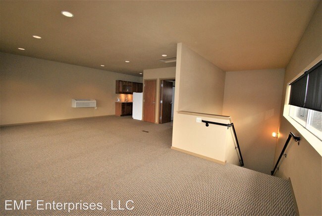 Foto del edificio - 1621-1625 E 72nd St