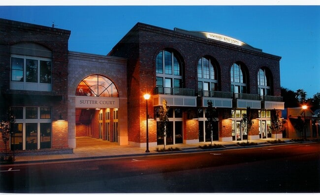 Building Photo - 915 Sutter St