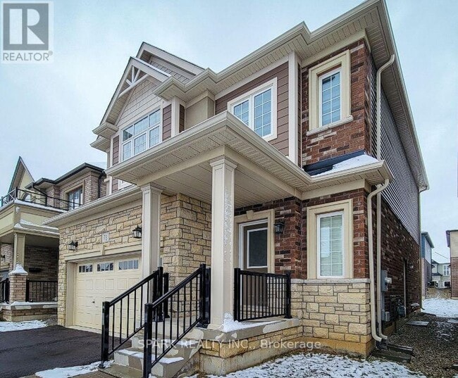 Building Photo - 73 Flagg Ave