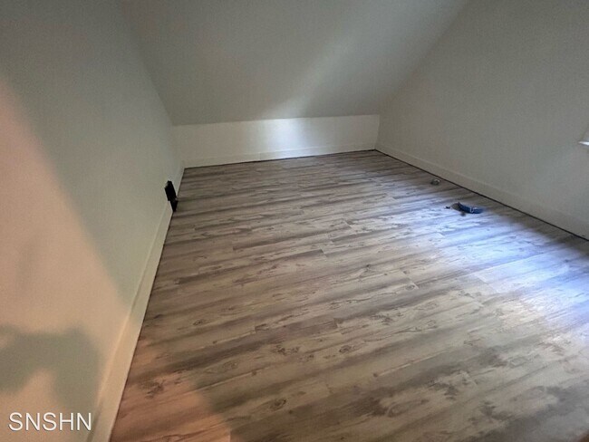 Foto del edificio - 5 br, 1 bath House - 3264 N 25th St