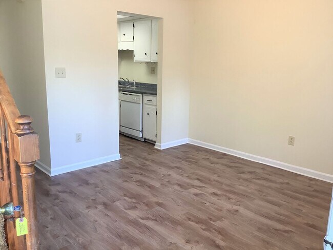 Foto del edificio - SLEEPY CREEK DR - 270/272
