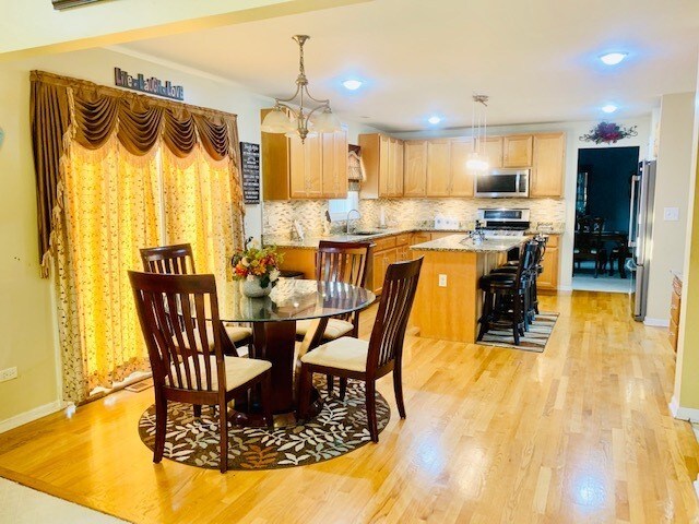 Building Photo - 24342 Golden Eagle Dr