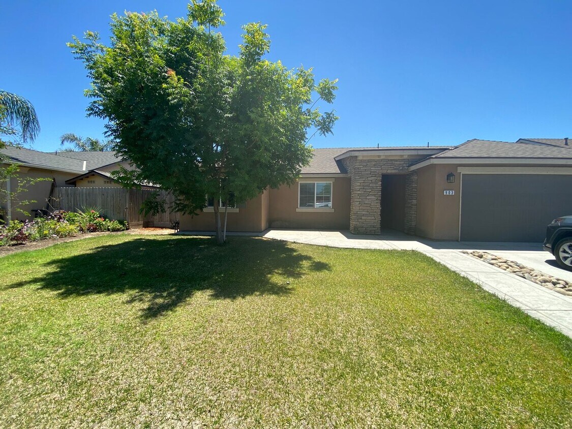 Foto principal - Lovely Home for rent in Hanford,Ca