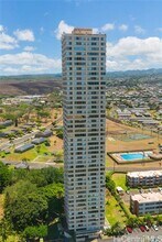 Building Photo - 1060 Kamehameha Hwy