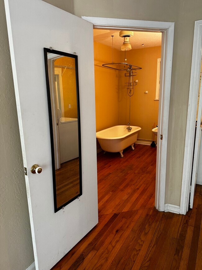 Foto del edificio - 1614 Mount Vernon St