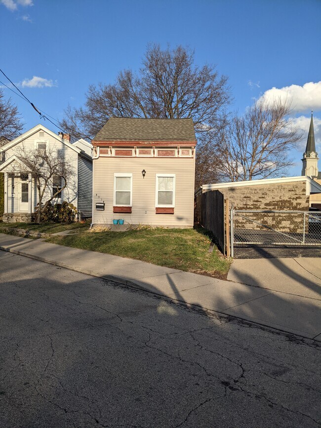 Photo - 4514 Lawrence St House