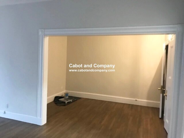 Foto del edificio - 473 Beacon St