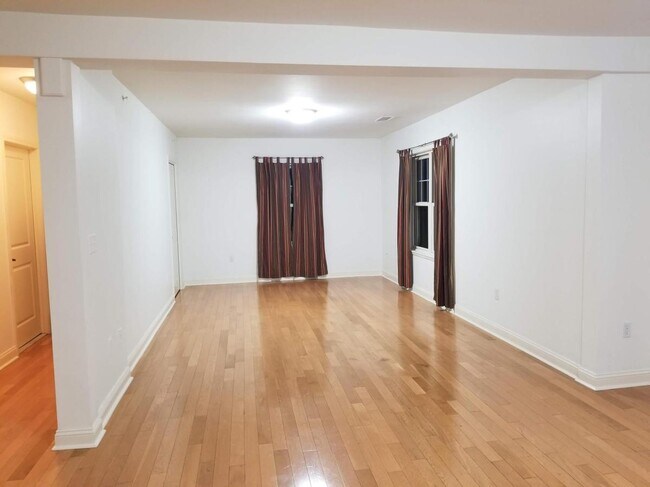 Foto del edificio - 391 Pleasant St