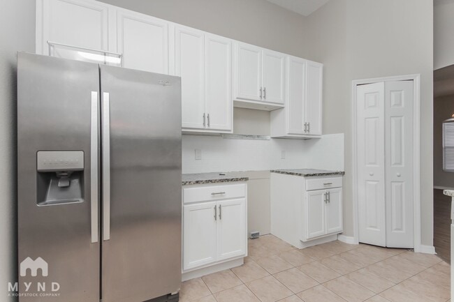 Foto del edificio - 723 Stonewyk Way