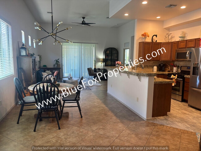 Building Photo - 12785 N Seacliff Pl