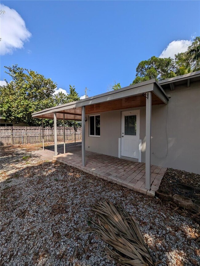 Foto del edificio - 1029 SW 22nd St