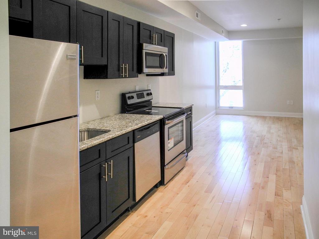 Foto principal - 321 N Preston St