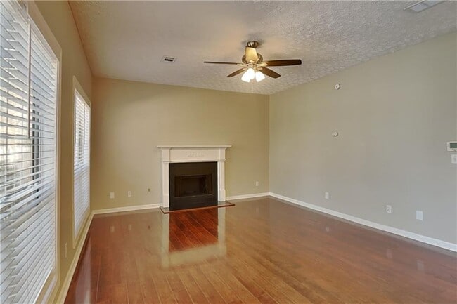 Foto del edificio - 2730 Jona Trail