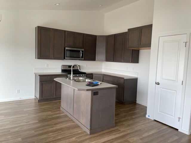 Building Photo - 9801 N Heston Loop