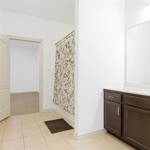 Foto del edificio - 2101 Cranberry Ct
