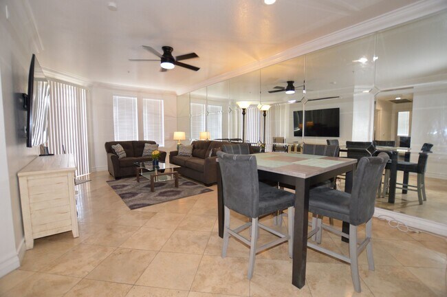 Foto del edificio - Meridian - Newly Remodeled Luxury Condo Re...