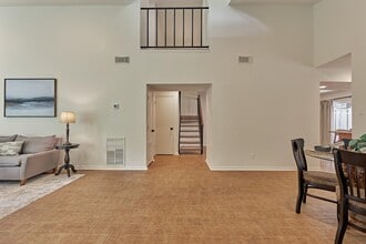 Building Photo - 2351 W Settler's Way