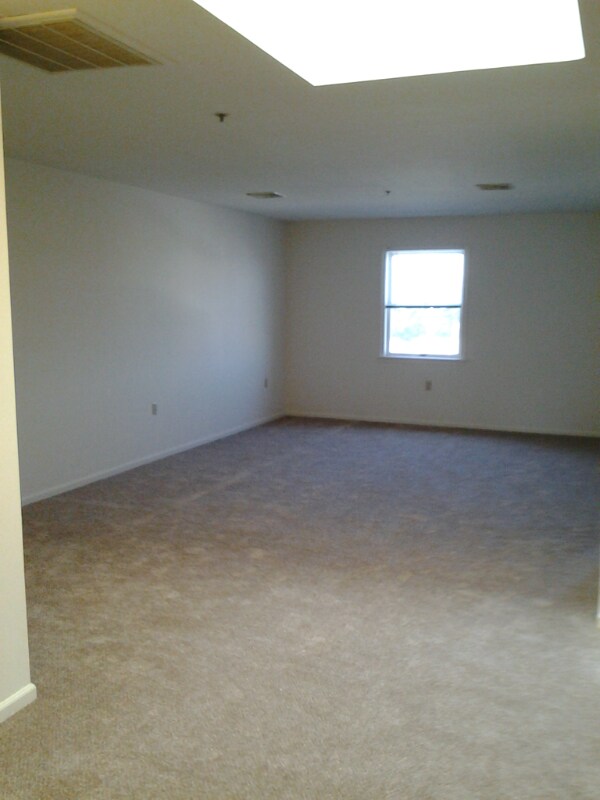 Building Photo - 3126 William Penn Hwy